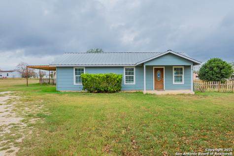 111 Eastlake Drive Pleasanton TX 78064