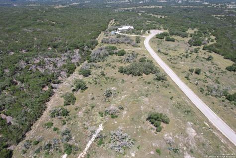 23 Loma Vista Kerrville TX 78028