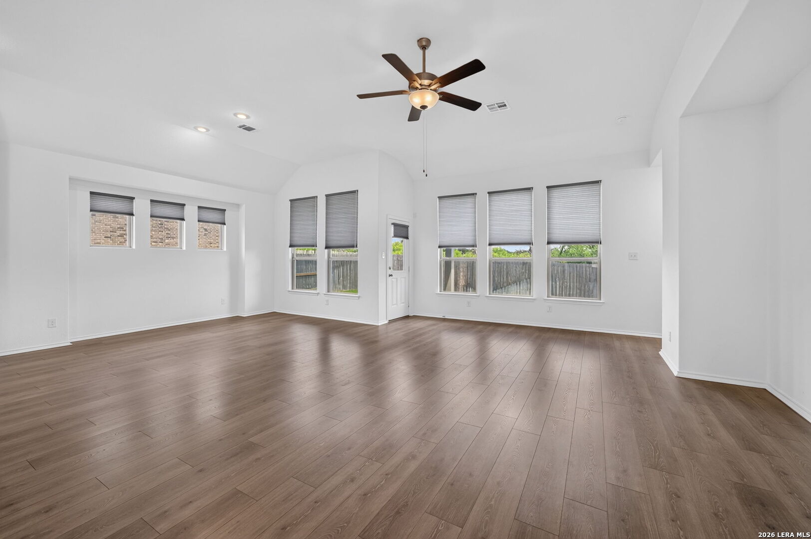 207 Foxtail Woods Cibolo TX 78108