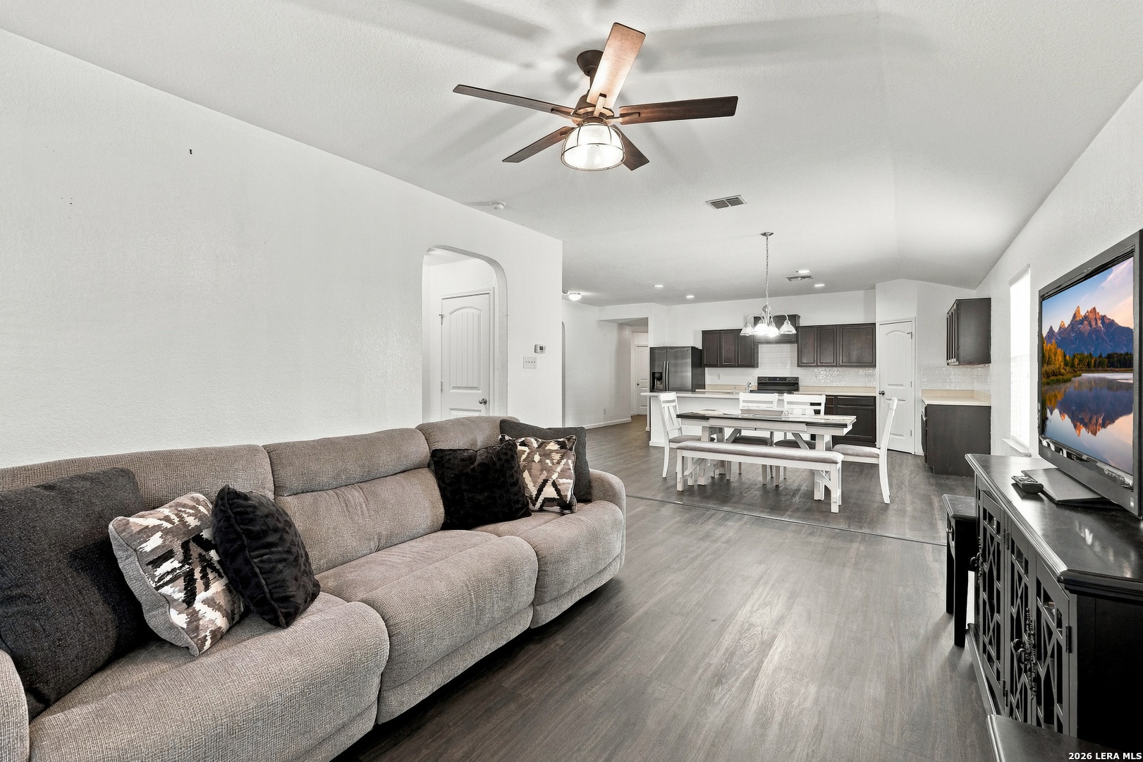 5727 Medina Farm San Antonio TX 78222