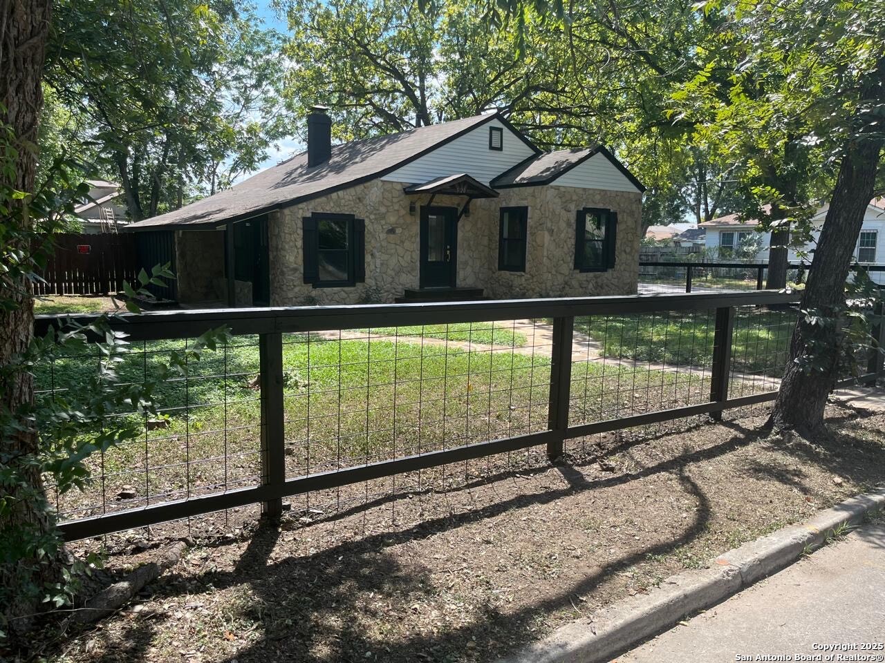 520 Frost San Antonio TX 78201