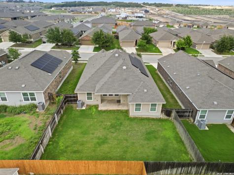 233 Holland Park Schertz TX 78108
