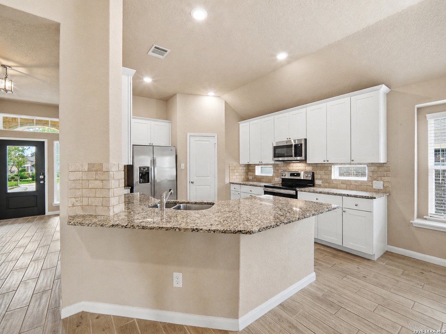 233 Holland Park Schertz TX 78108