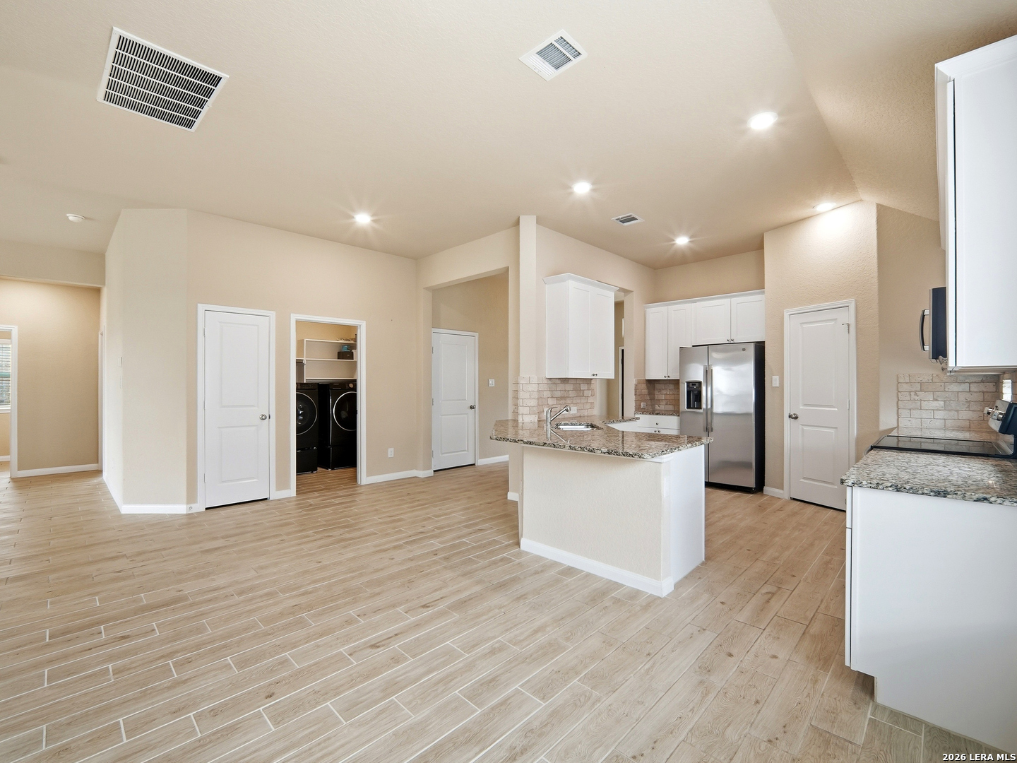 233 Holland Park Schertz TX 78108