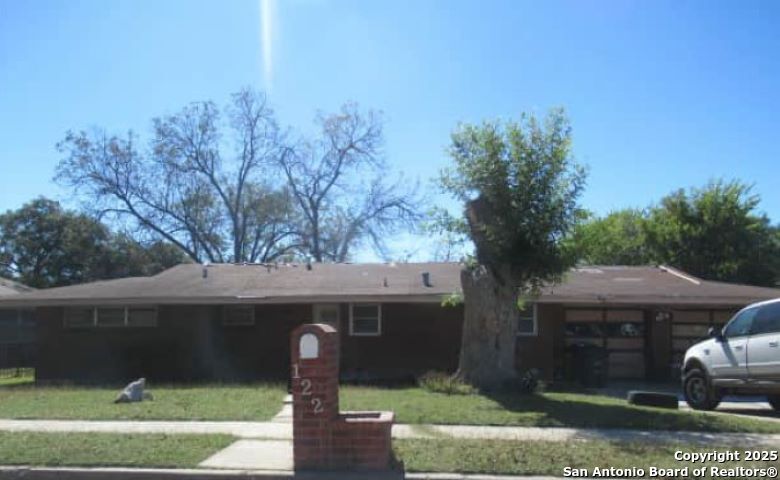 122 Clubhill Drive San Antonio TX 78228