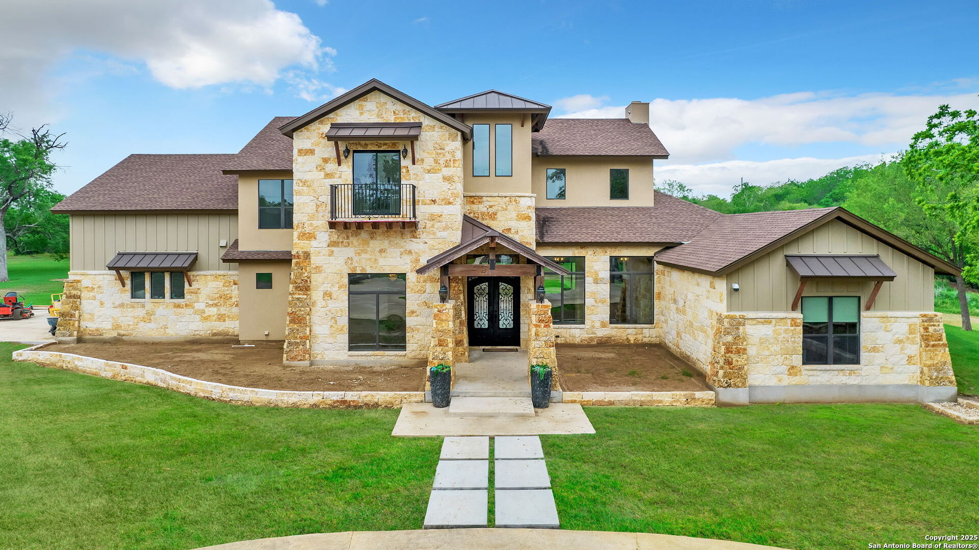 8885 Cagnon Road San Antonio TX 78252