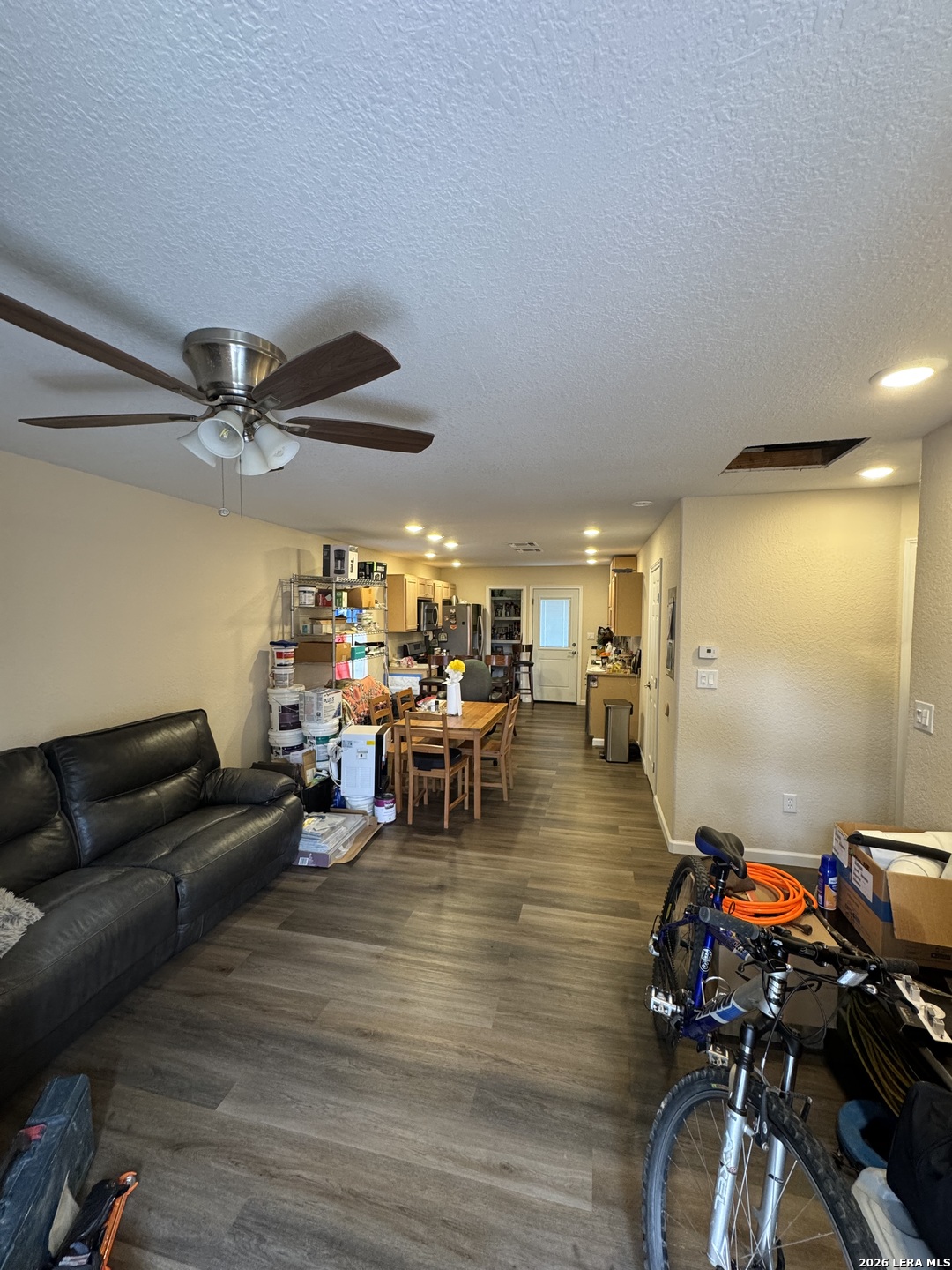8811 Dale Vly Drive San Antonio TX 78227