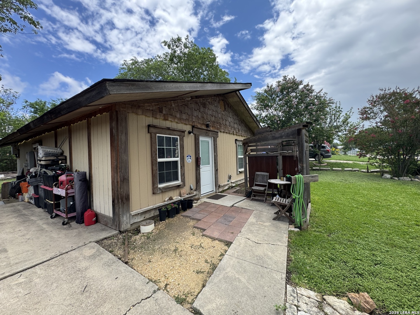 8811 Dale Vly Drive San Antonio TX 78227