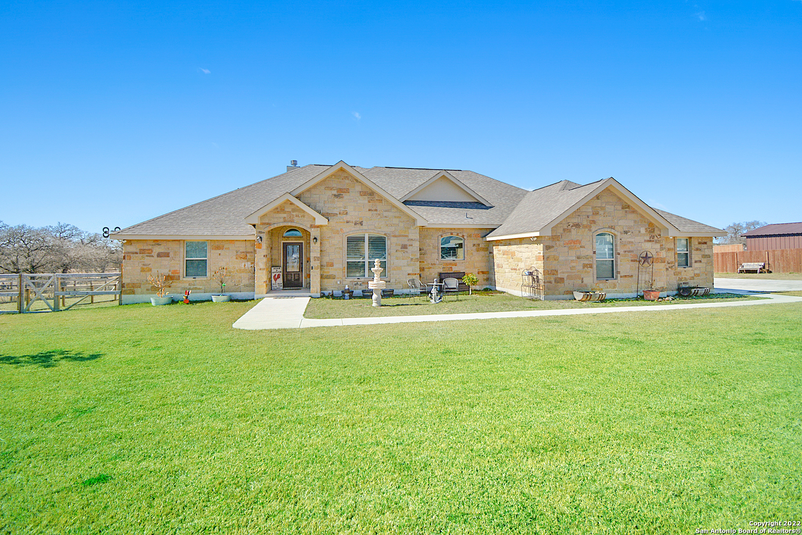 112 Westfield Landing La Vernia TX 78121