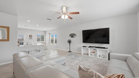 1053 Esplanade Parkway San Marcos TX 78666