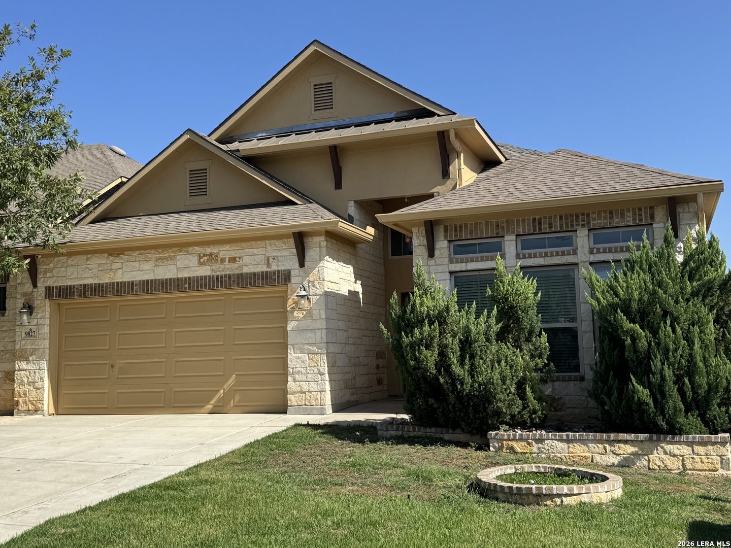 9827 Catell Boerne TX 78006