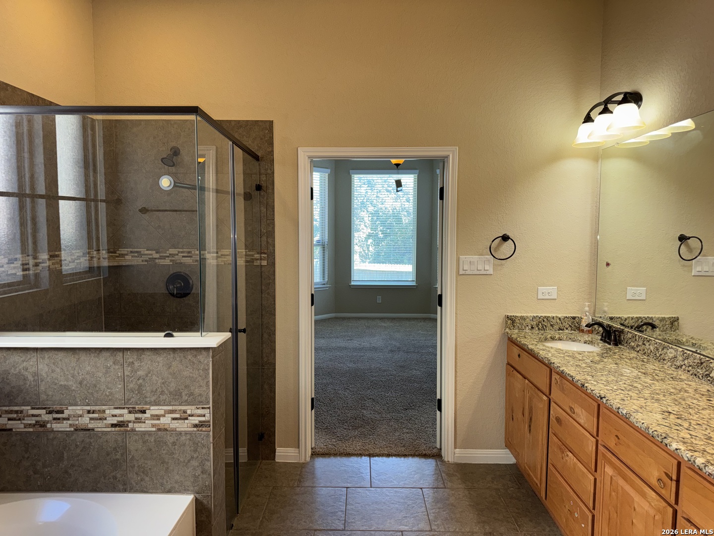 9827 Catell Boerne TX 78006