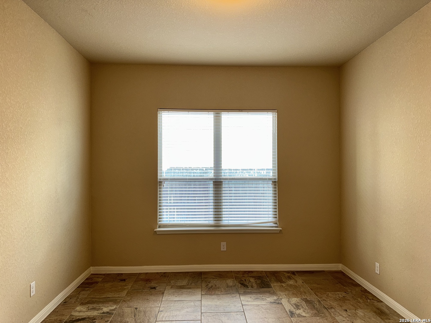 9827 Catell Boerne TX 78006