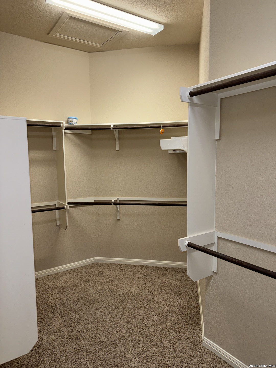 9827 Catell Boerne TX 78006