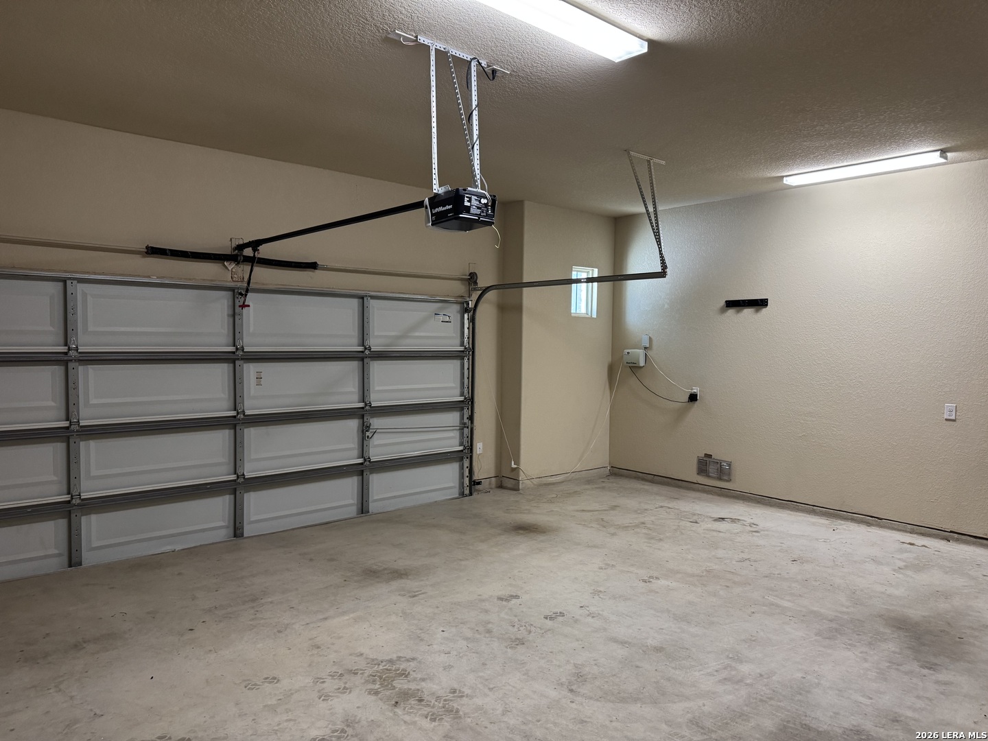 9827 Catell Boerne TX 78006
