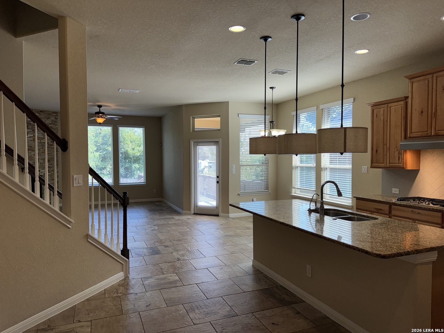 9827 Catell Boerne TX 78006