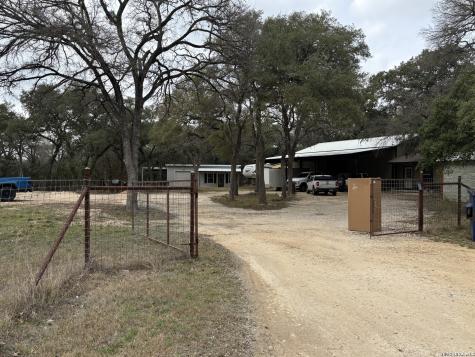 30685 Rice Bulverde TX 78163