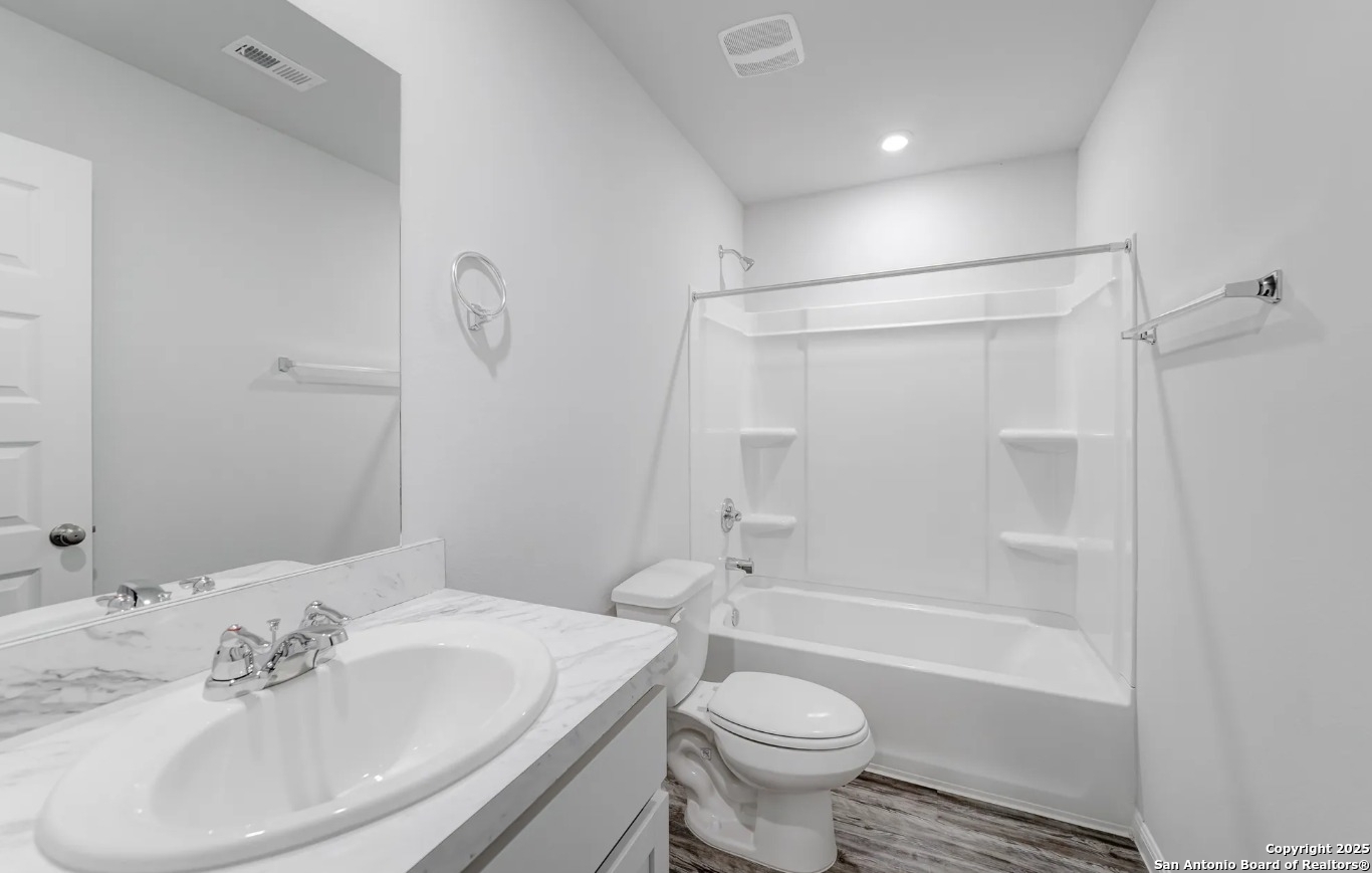 505 Sendera Way Kenedy TX 78119