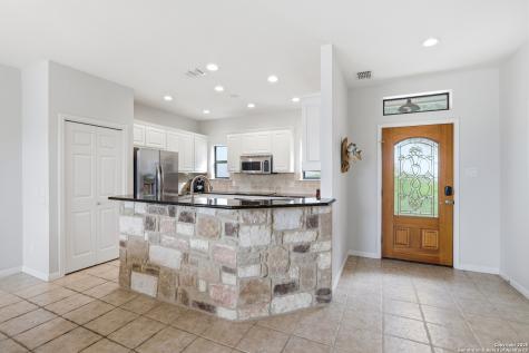 151 Village Canyon Lake TX 78133