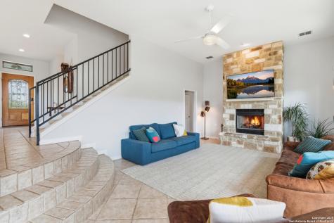 151 Village Canyon Lake TX 78133