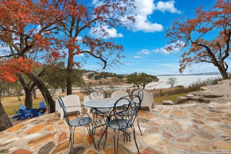 151 Village Canyon Lake TX 78133
