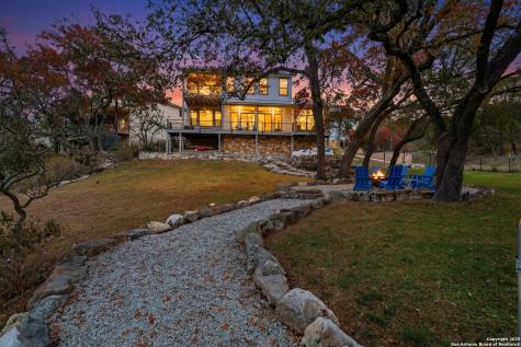151 Village Canyon Lake TX 78133