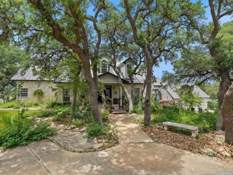 125 Northlake Cove Lakehills TX 78063