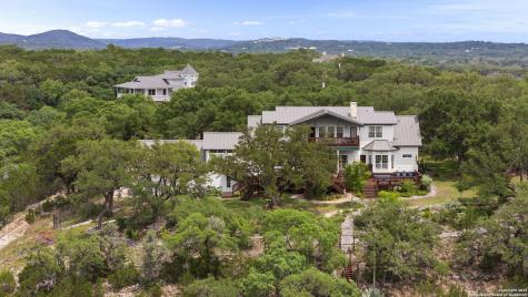125 Northlake Cove Lakehills TX 78063