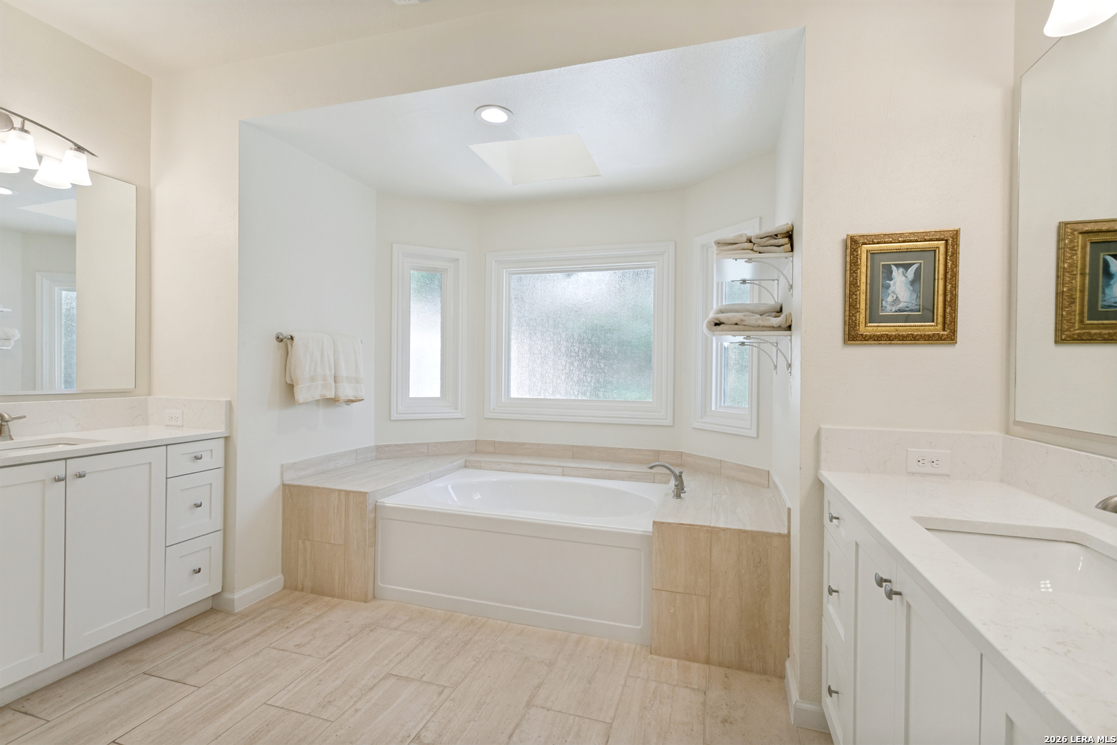91 Granburg Circle San Antonio TX 78218
