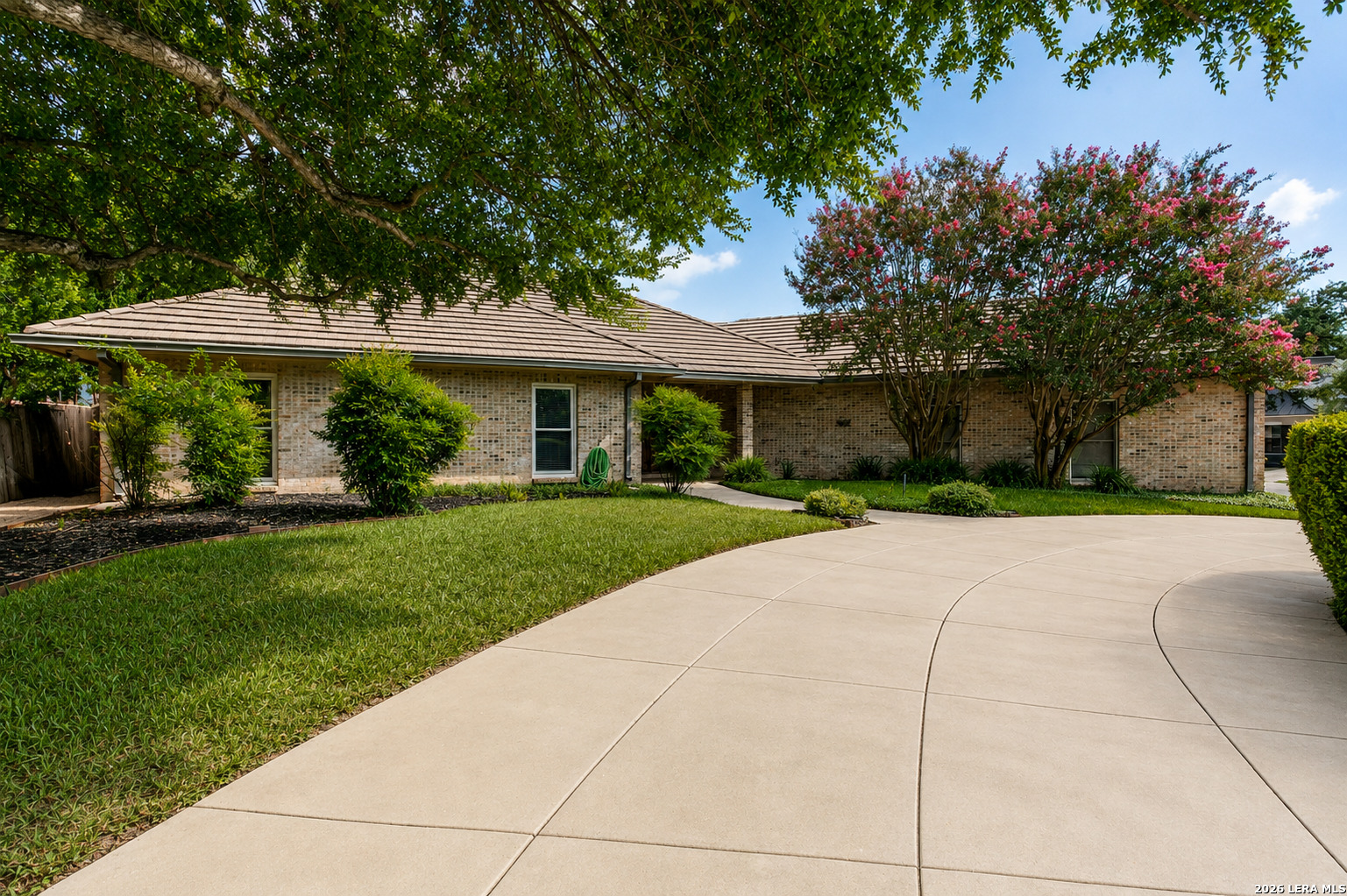 91 Granburg Circle San Antonio TX 78218