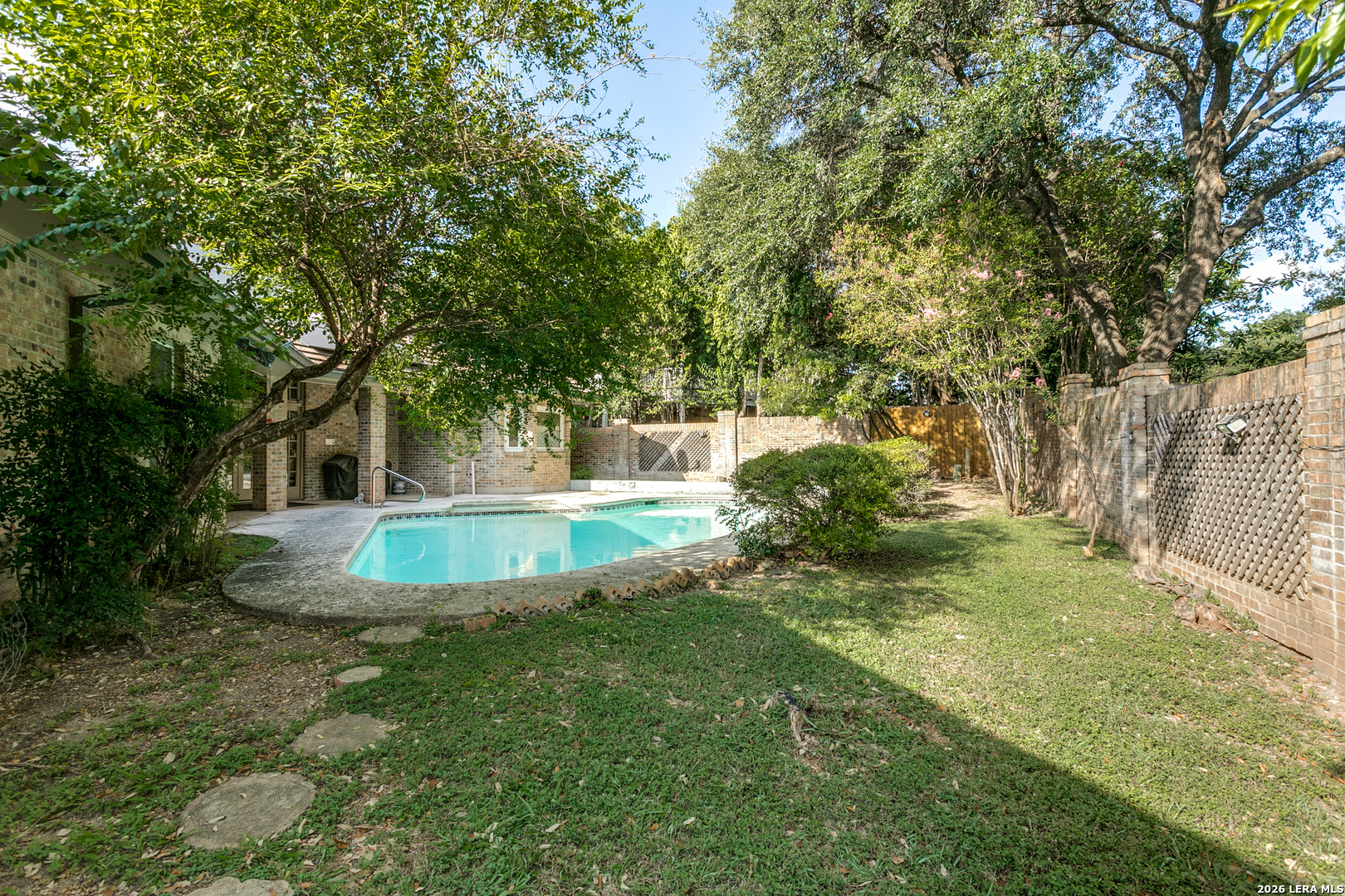 91 Granburg Circle San Antonio TX 78218
