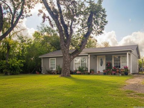 309 Bohme Street Uvalde TX 78801