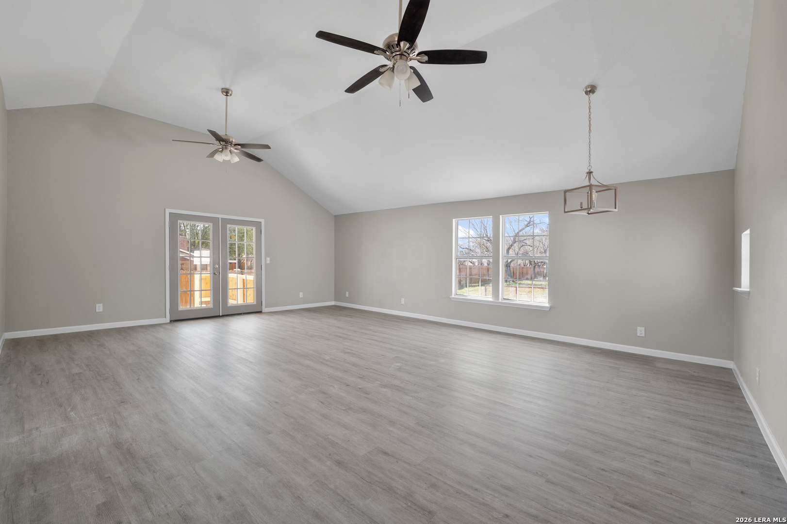 113 Crestline Drive Pleasanton TX 78064