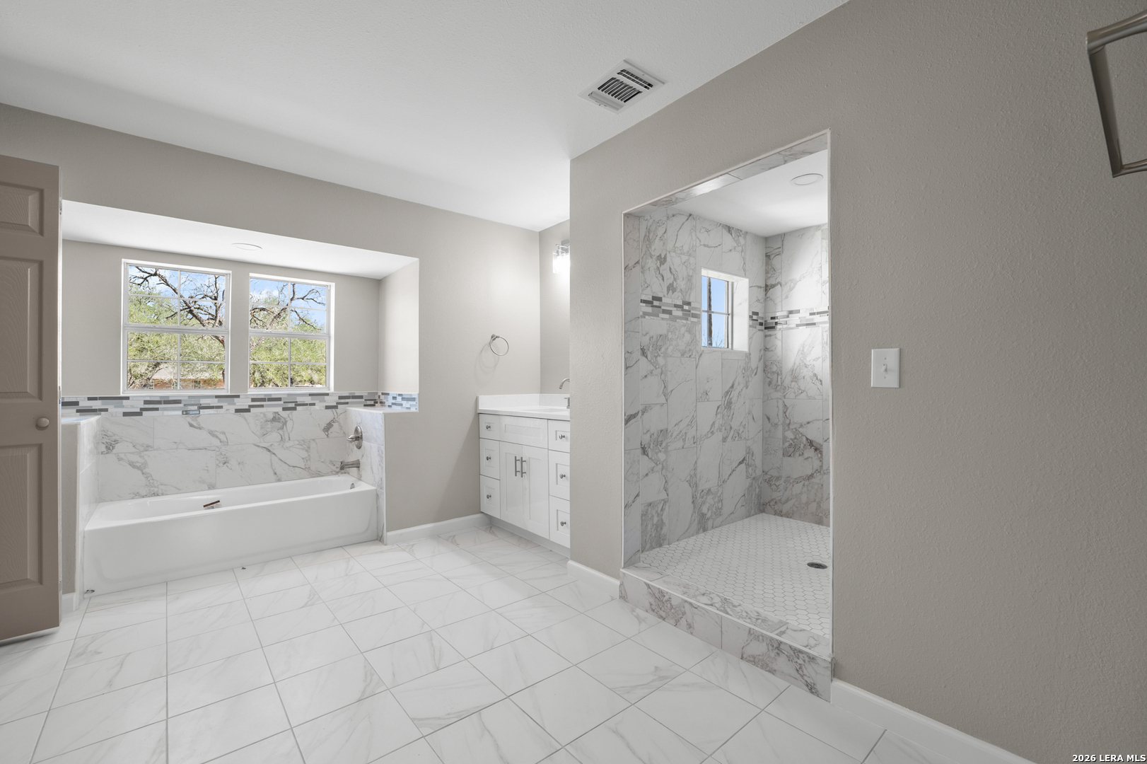 113 Crestline Drive Pleasanton TX 78064
