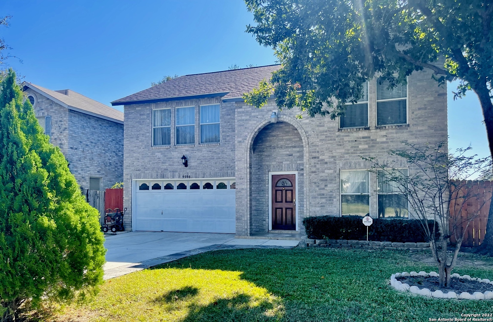 9598 Campton Farms San Antonio TX 78250