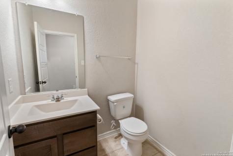 3006 Old Almonte Drive San Antonio TX 78224