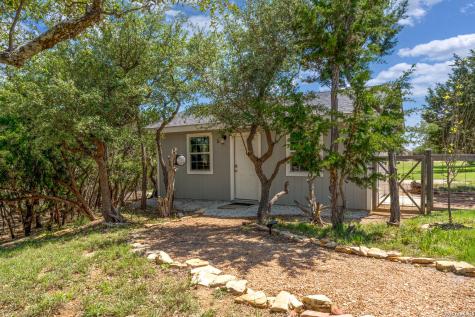 819 Primrose Path Canyon Lake TX 78133