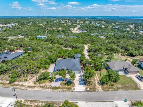 819 Primrose Path Canyon Lake TX 78133