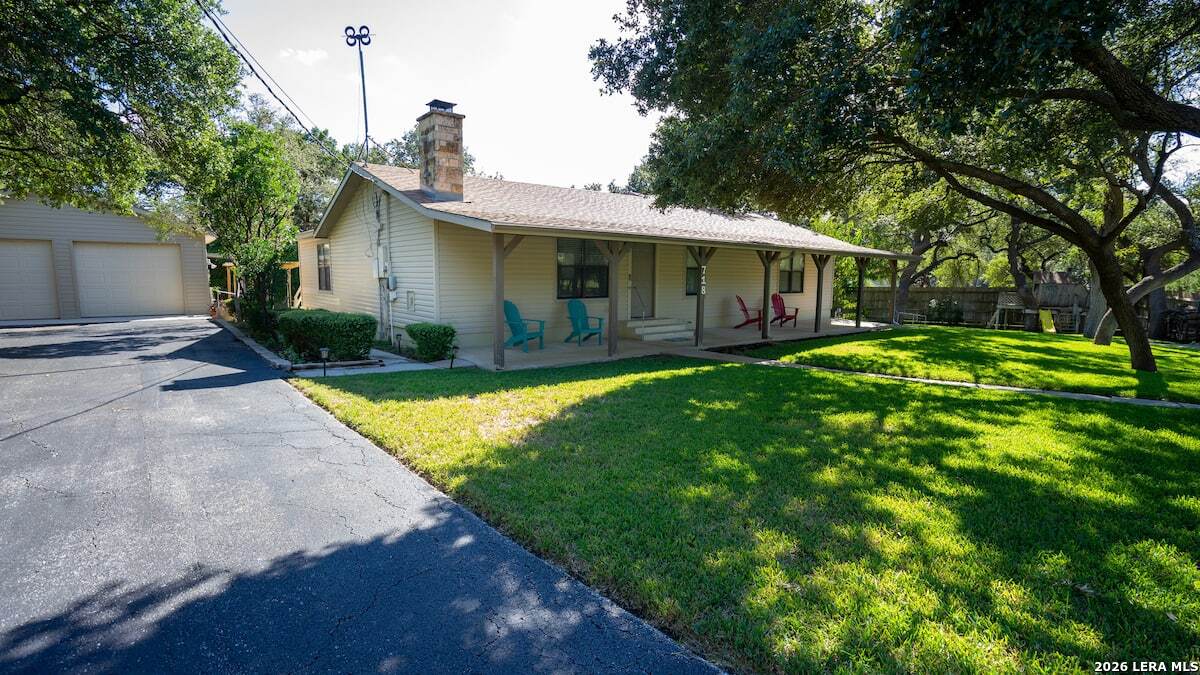 718 Eastview Drive Canyon Lake TX 78133