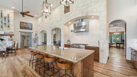 308 Paseo Del Rio Seguin TX 78155