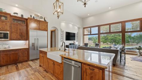 308 Paseo Del Rio Seguin TX 78155