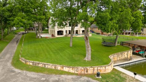 308 Paseo Del Rio Seguin TX 78155