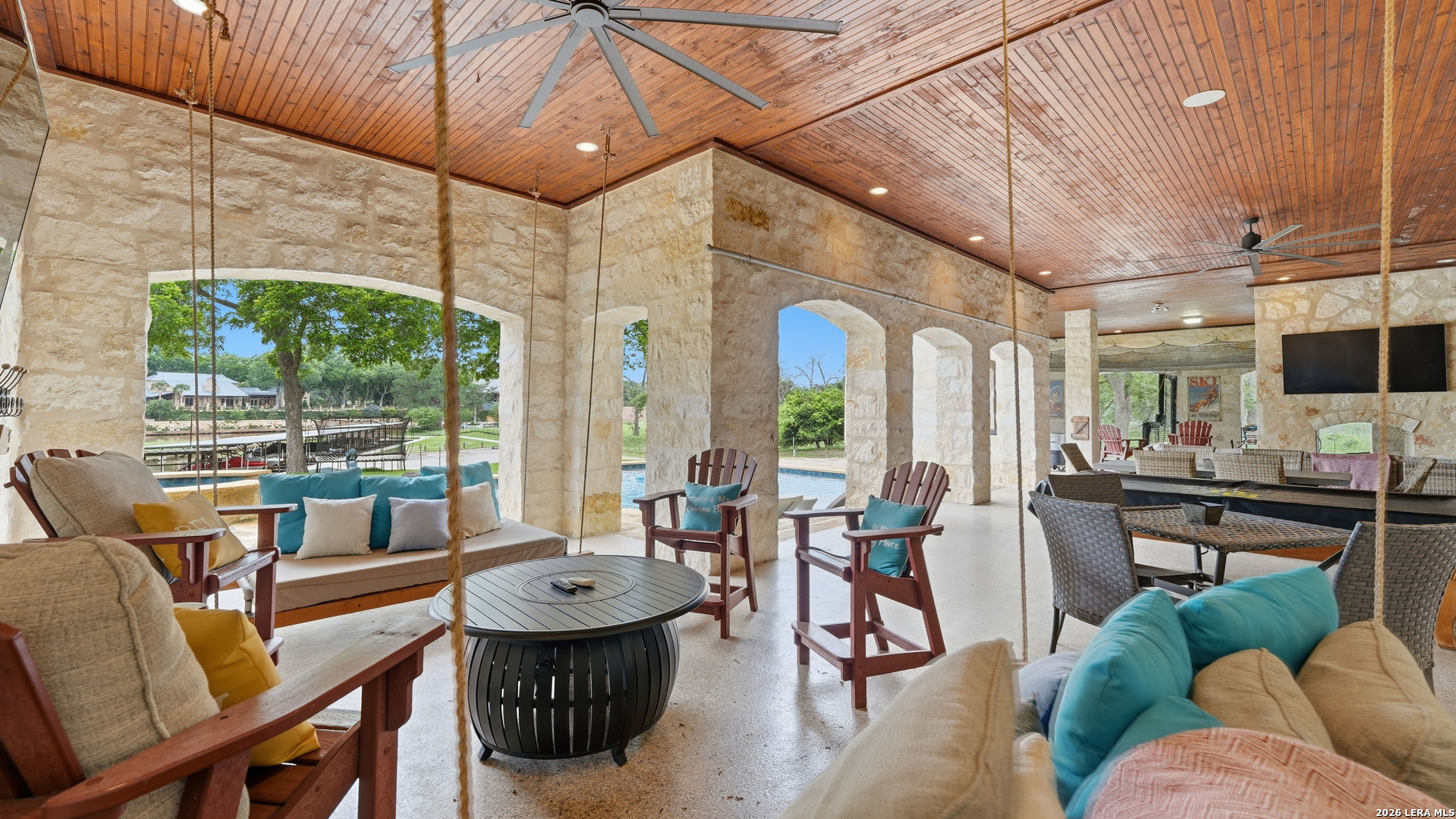 308 Paseo Del Rio Seguin TX 78155