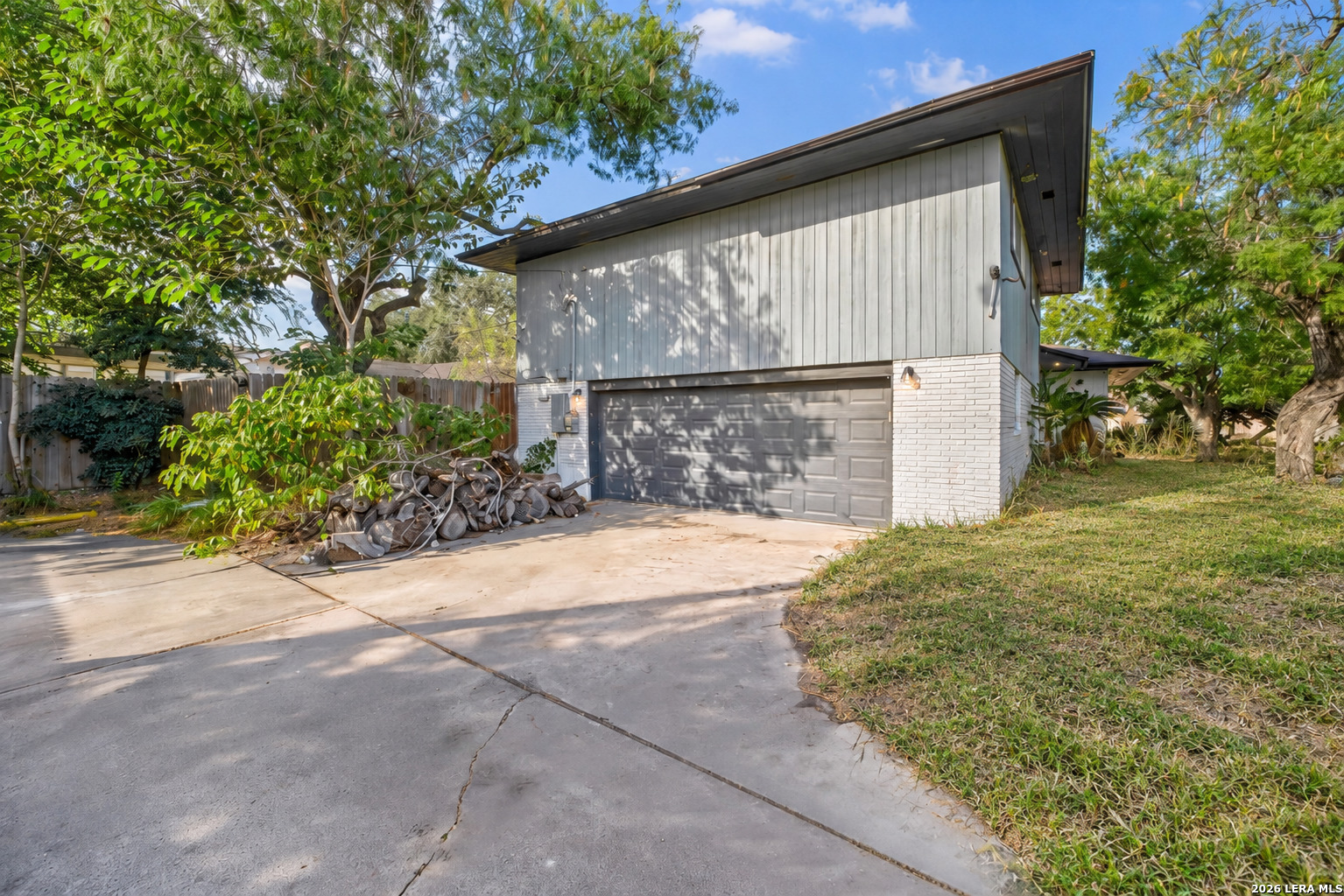 3105 Peachtree Street Corpus Christi TX 78410