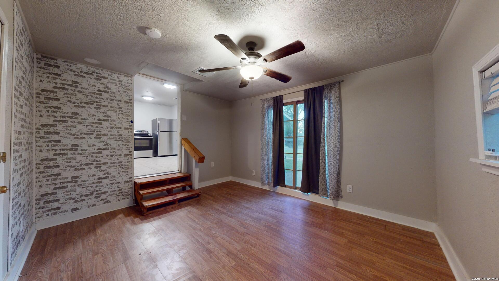407 1st Street Schertz TX 78154