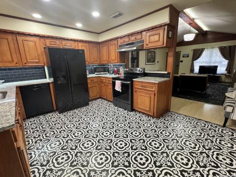 1134 Peach Tree New Braunfels TX 78132