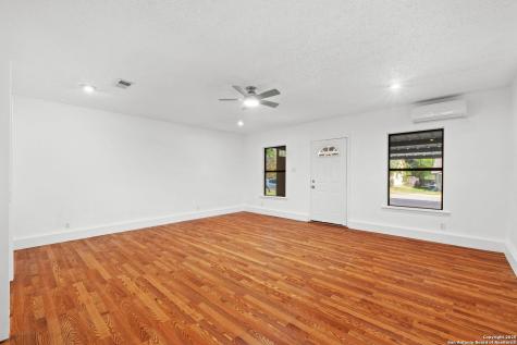 13934 Mission Valley San Antonio TX 78233