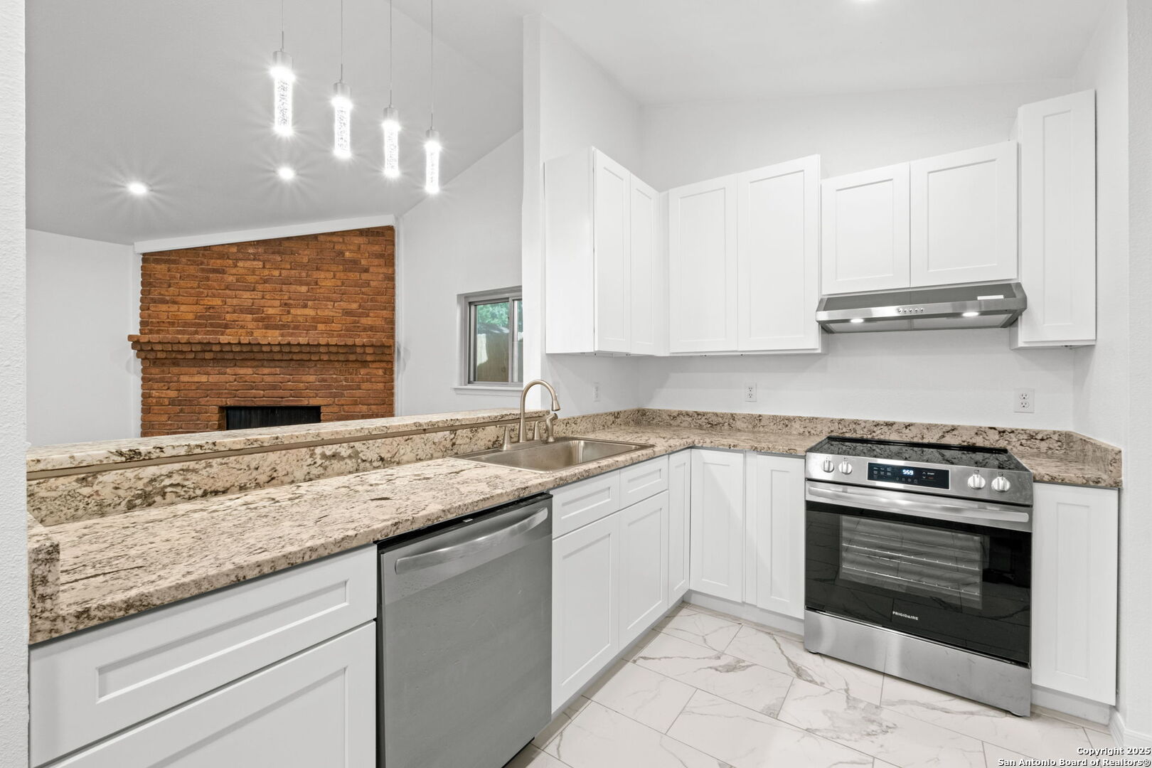 13934 Mission Valley San Antonio TX 78233