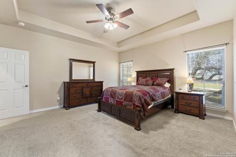 108 Medora Branch Floresville TX 78114
