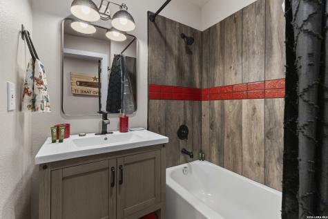604 Schweppe Street Boerne TX 78006